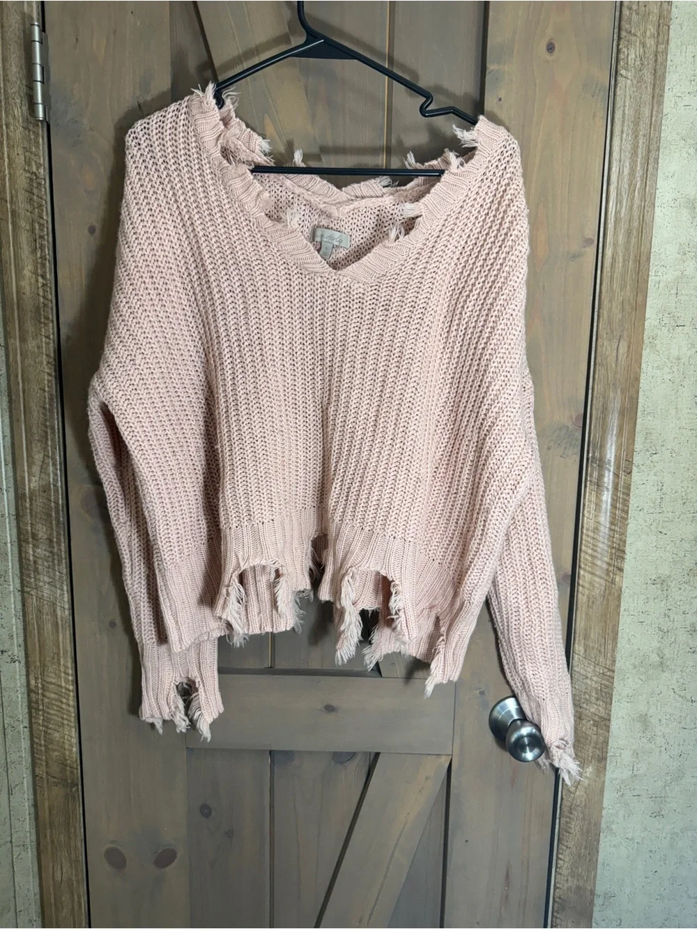 Wonderly Light Pink Distressed V-Neck Knit Sweater